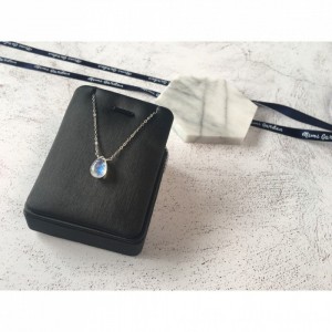 XL Grade S 梨形水滴月亮石 - XL Grade S Moonstones in pear shape (一圖一物 - Choose your stone by photos and videos) s10001